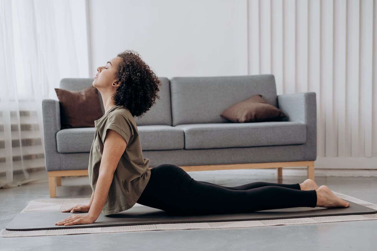 corporate yoga and meditation with body techniques
